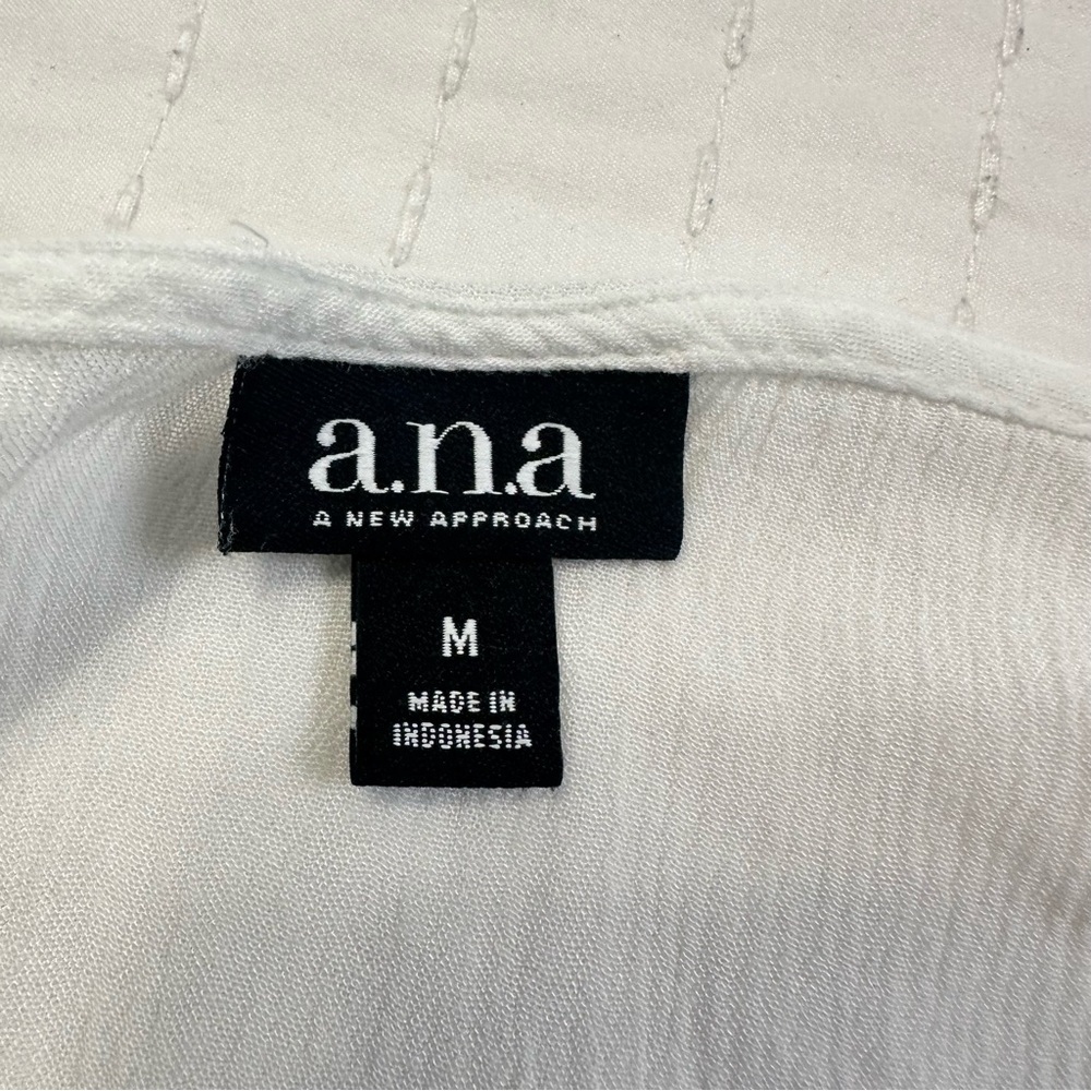 a.n.a Women's White Cold Shoulder Crew Neck Short White Tie Sleeve Blouse - Picture 7 of 10